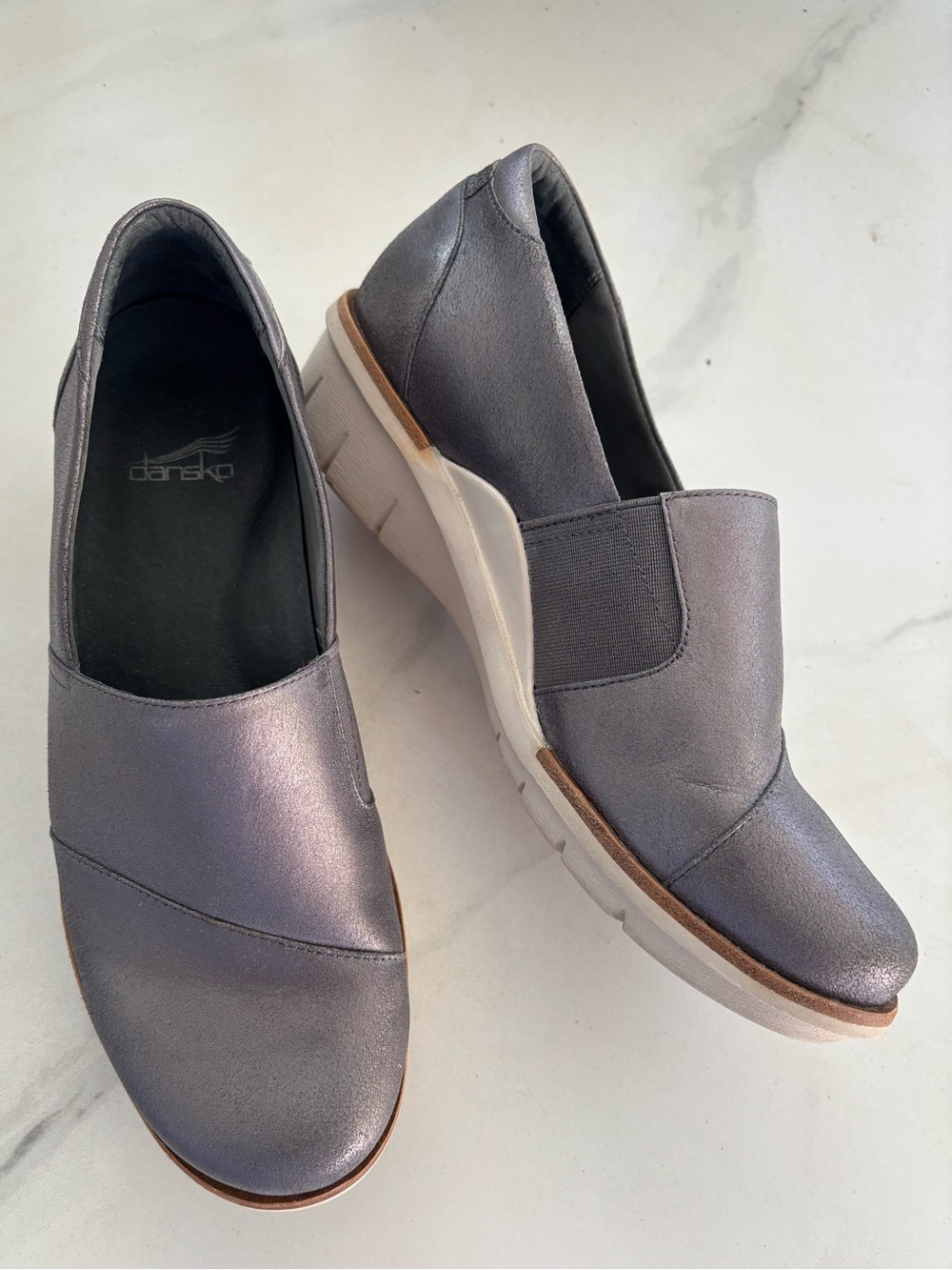 Dansko Julia Slip On Clogs Silver Metallic Leather Wedge Comfort Shoes Euro 37